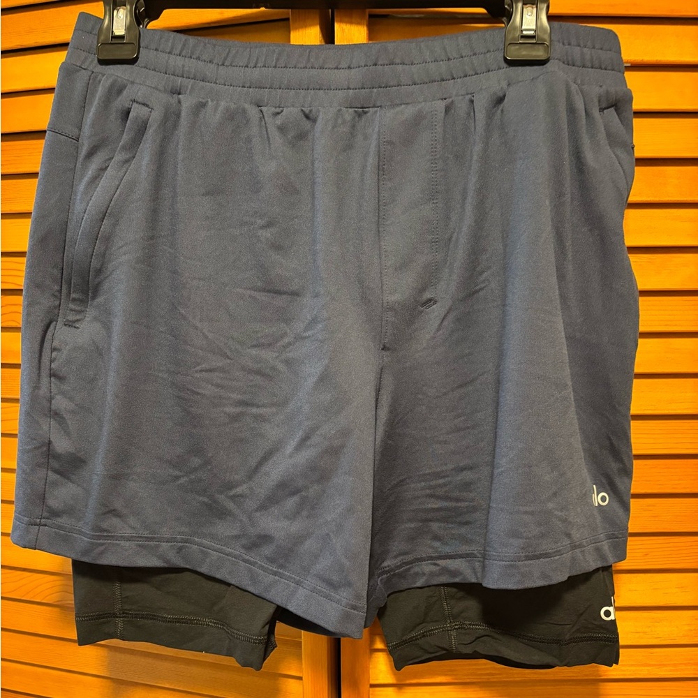 Alo Conquer React 2-In-1 Performance Short